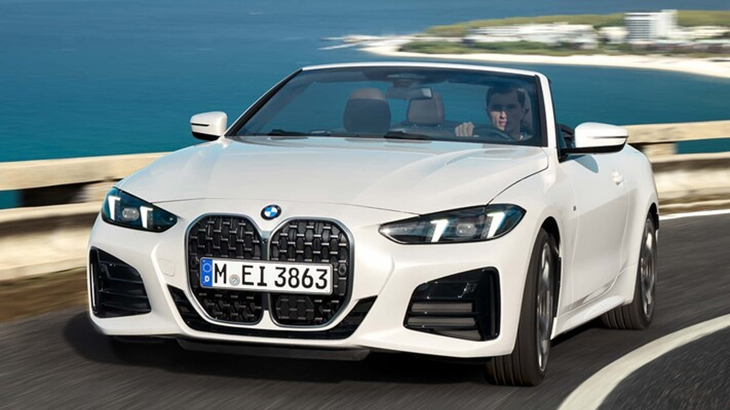 BMW Serie 4 Cabrio blanco con acabado deportivo M.